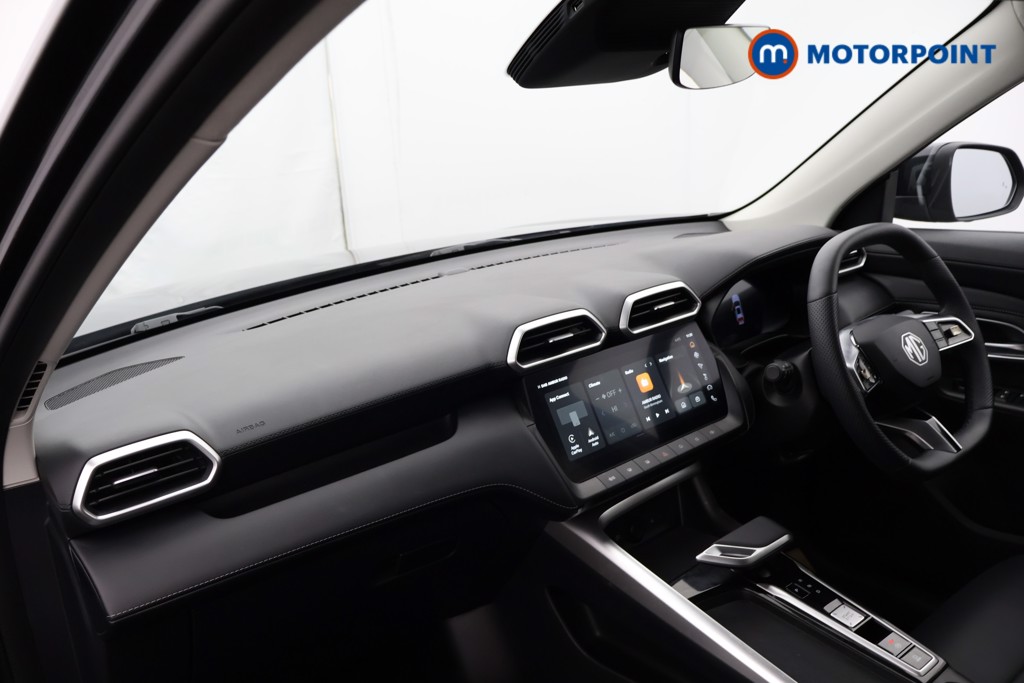 Mg Motor Uk ZS Trophy Automatic Petrol-Electric Hybrid SUV - Stock Number (1617552) - 17th supplementary image