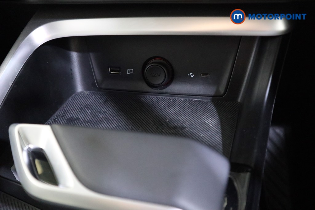 Mg Motor Uk ZS Trophy Automatic Petrol-Electric Hybrid SUV - Stock Number (1617566) - 7th supplementary image