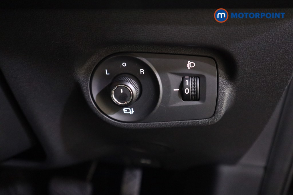 Mg Motor Uk ZS Trophy Automatic Petrol-Electric Hybrid SUV - Stock Number (1617566) - 10th supplementary image