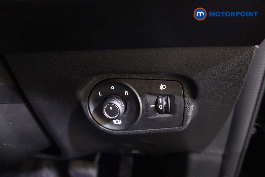 Mg Motor Uk ZS Trophy Automatic Petrol-Electric Hybrid SUV - Stock Number (1617664) - 11th supplementary image