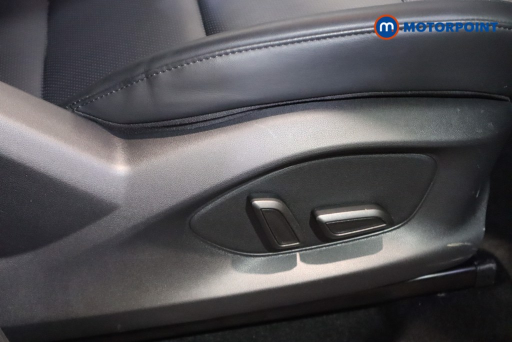 Mg Motor Uk ZS Trophy Automatic Petrol-Electric Hybrid SUV - Stock Number (1617669) - 14th supplementary image