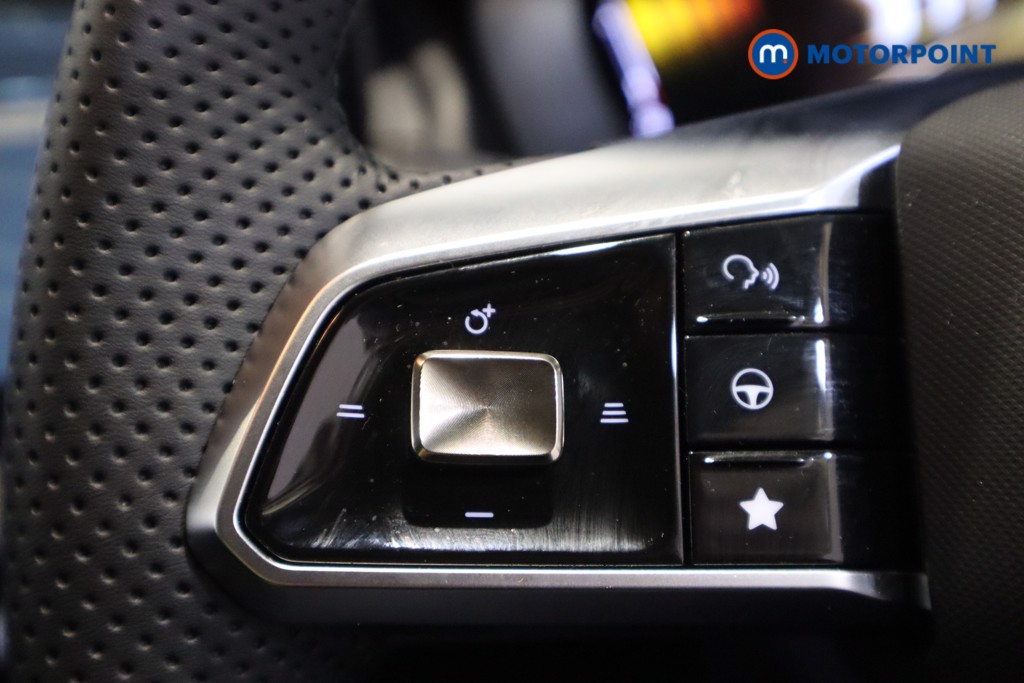 Mg Motor Uk ZS Trophy Automatic Petrol-Electric Hybrid SUV - Stock Number (1617669) - 15th supplementary image