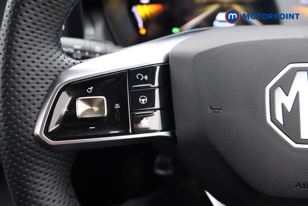 Mg Motor Uk ZS Trophy Automatic Petrol-Electric Hybrid SUV - Stock Number (1617675) - 2nd supplementary image