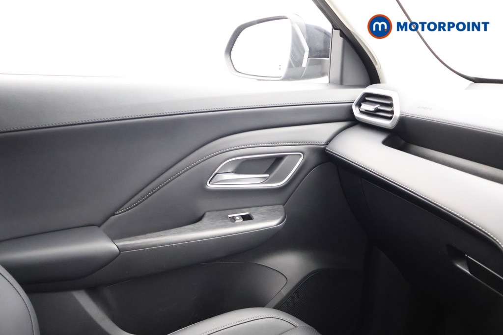 Mg Motor Uk ZS Trophy Automatic Petrol-Electric Hybrid SUV - Stock Number (1617675) - 7th supplementary image