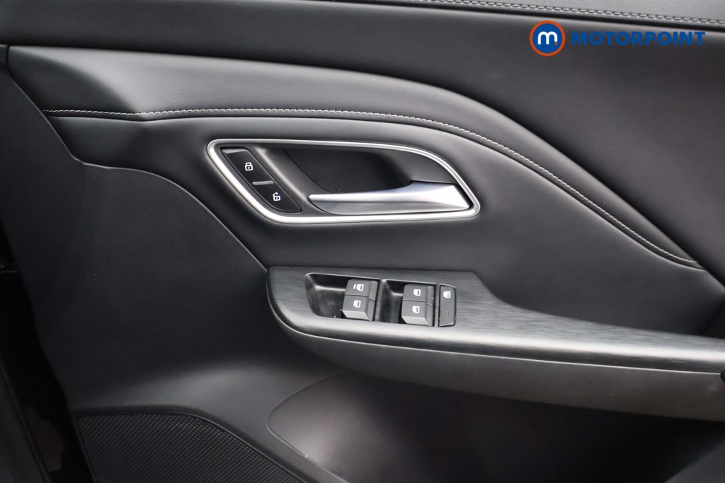 Mg Motor Uk ZS Trophy Automatic Petrol-Electric Hybrid SUV - Stock Number (1617675) - 8th supplementary image