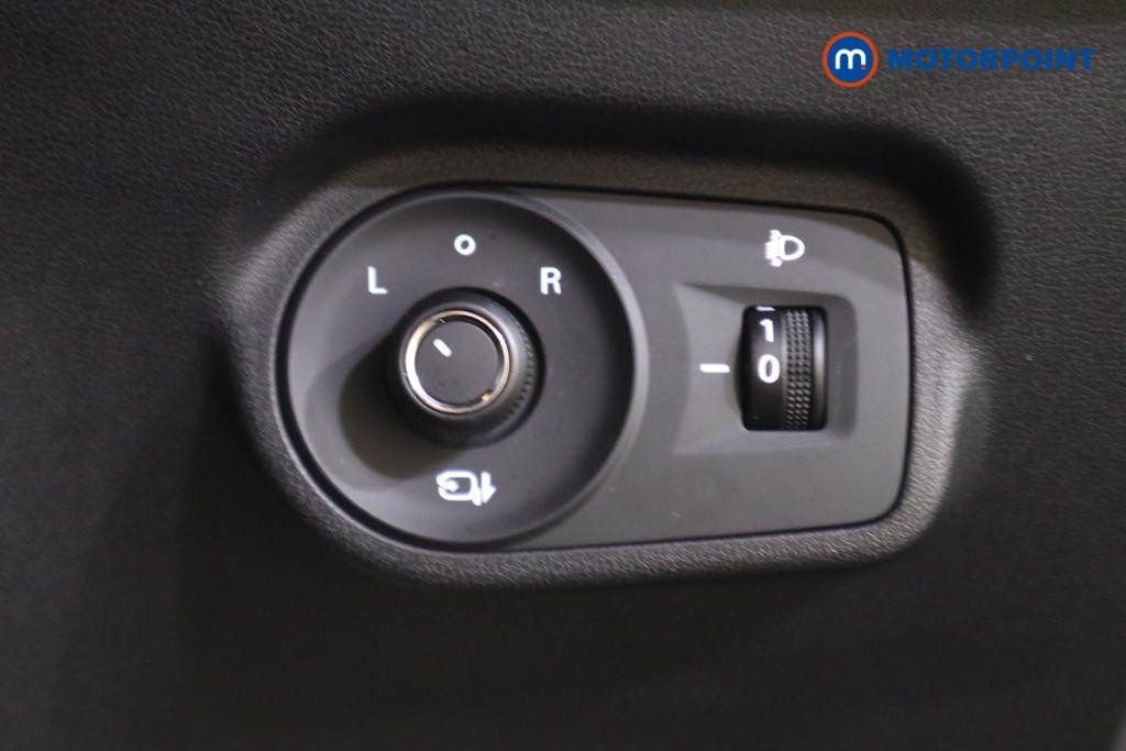 Mg Motor Uk ZS Trophy Automatic Petrol-Electric Hybrid SUV - Stock Number (1617696) - 10th supplementary image