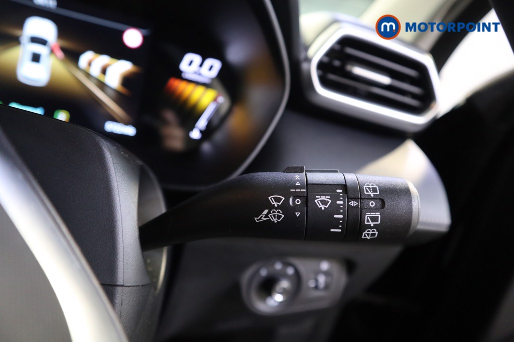 Mg Motor Uk ZS Trophy Automatic Petrol-Electric Hybrid SUV - Stock Number (1617696) - 12th supplementary image