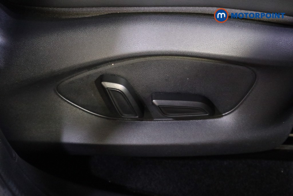 Mg Motor Uk ZS Trophy Automatic Petrol-Electric Hybrid SUV - Stock Number (1617696) - 15th supplementary image