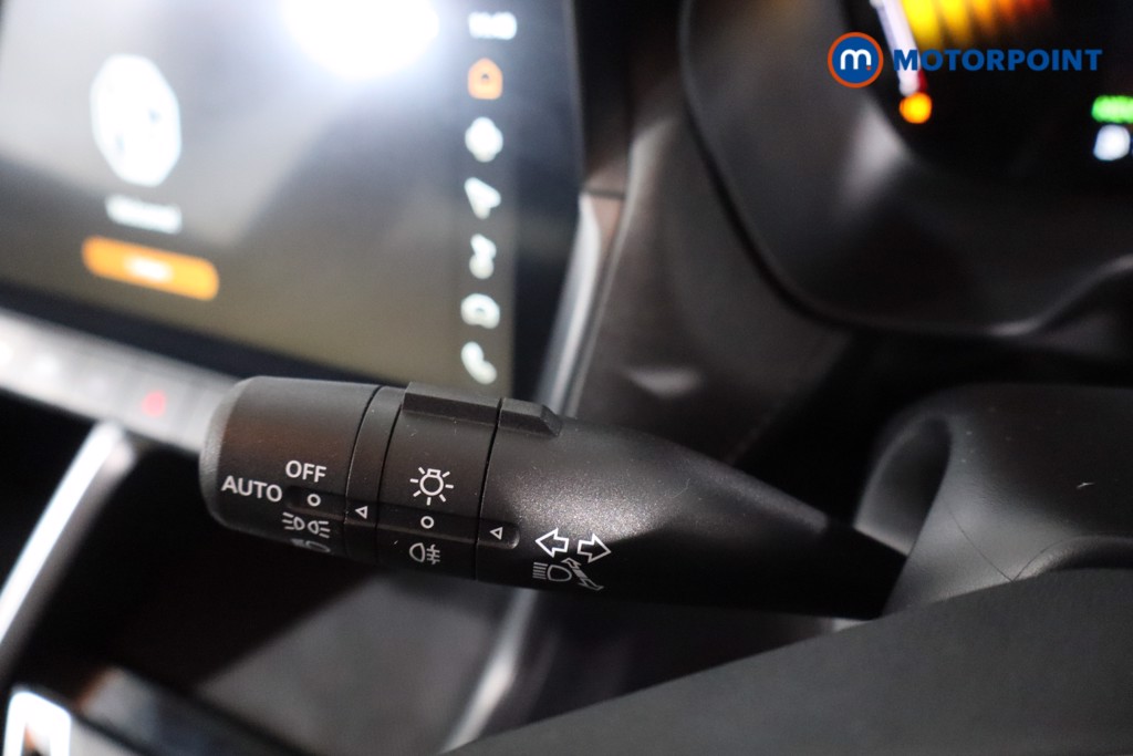 Mg Motor Uk ZS Trophy Automatic Petrol-Electric Hybrid SUV - Stock Number (1617820) - 14th supplementary image