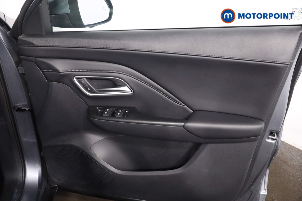 Mg Motor Uk ZS Trophy Automatic Petrol-Electric Hybrid SUV - Stock Number (1617820) - 23rd supplementary image