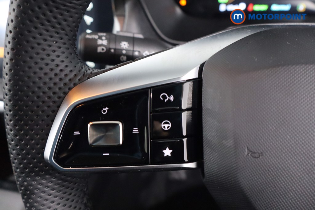 Mg Motor Uk ZS Trophy Automatic Petrol-Electric Hybrid SUV - Stock Number (1617825) - 7th supplementary image