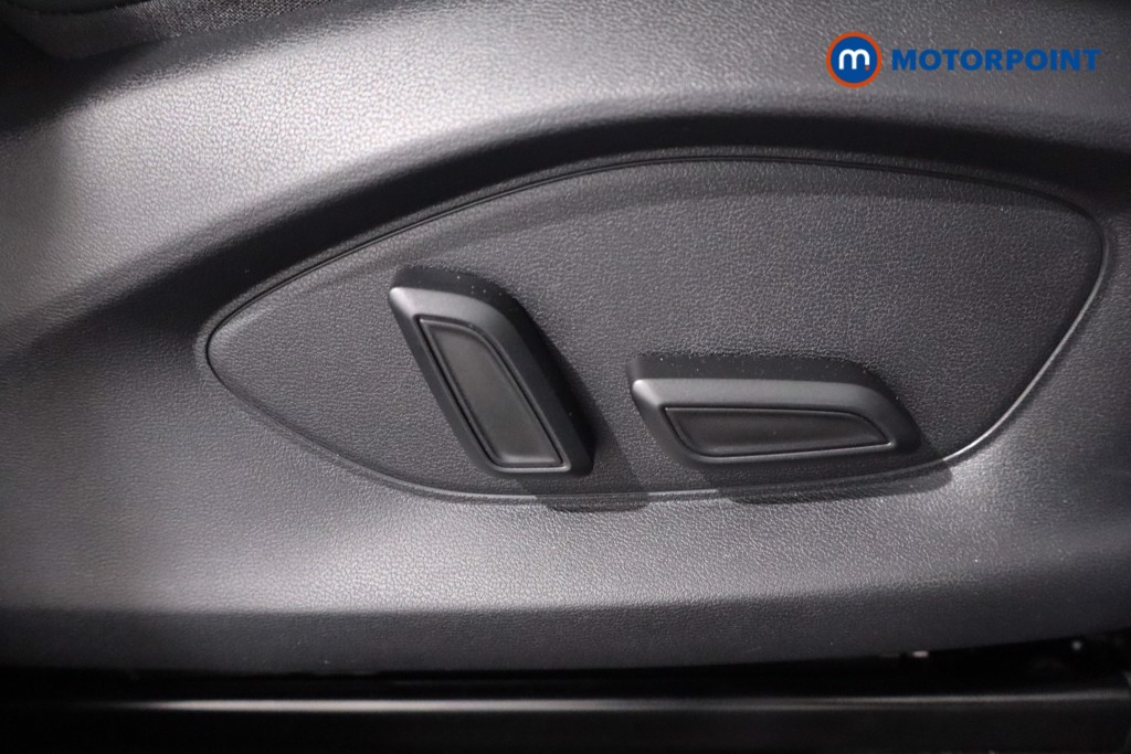 Mg Motor Uk ZS Trophy Automatic Petrol-Electric Hybrid SUV - Stock Number (1617825) - 23rd supplementary image