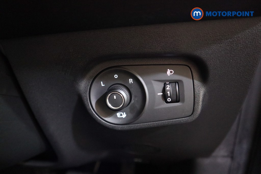 Mg Motor Uk ZS Trophy Automatic Petrol-Electric Hybrid SUV - Stock Number (1617844) - 10th supplementary image