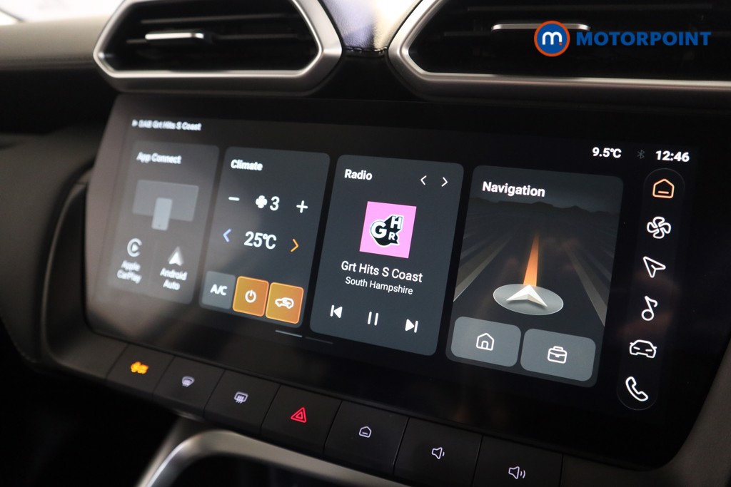 Mg Motor Uk ZS Trophy Automatic Petrol-Electric Hybrid SUV - Stock Number (1617873) - 6th supplementary image
