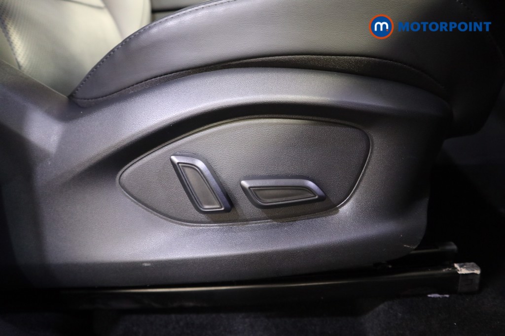 Mg Motor Uk ZS Trophy Automatic Petrol-Electric Hybrid SUV - Stock Number (1617873) - 13th supplementary image