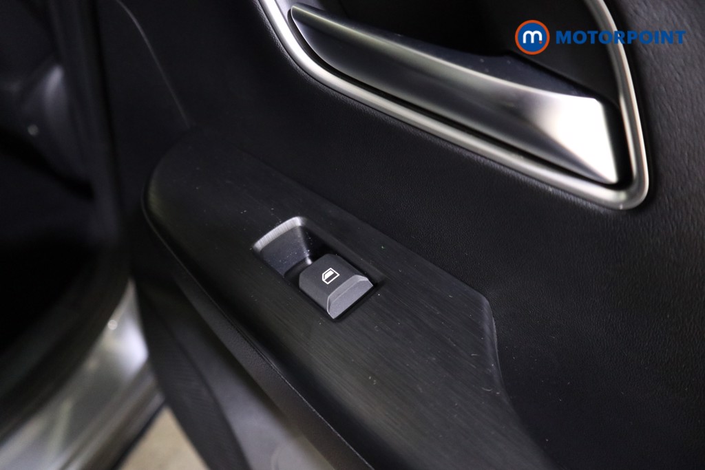 Mg Motor Uk ZS Trophy Automatic Petrol-Electric Hybrid SUV - Stock Number (1617873) - 18th supplementary image