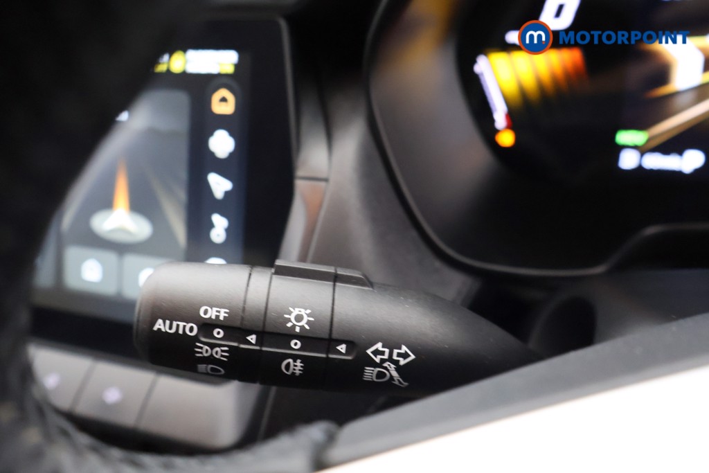 Mg Motor Uk ZS Trophy Automatic Petrol-Electric Hybrid SUV - Stock Number (1617906) - 5th supplementary image