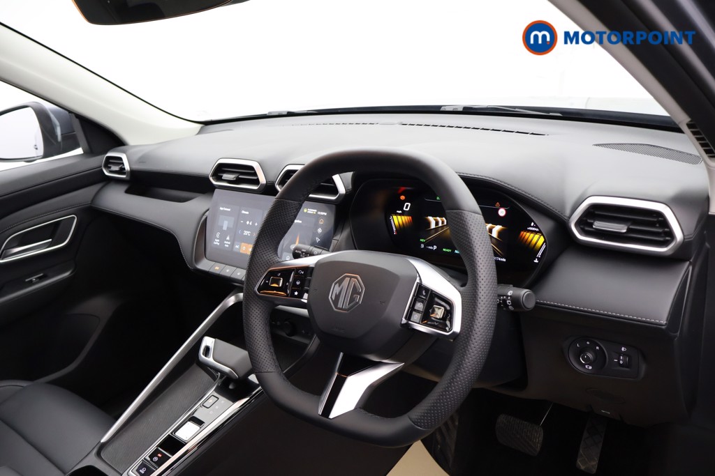 Mg Motor Uk ZS Trophy Automatic Petrol-Electric Hybrid SUV - Stock Number (1618078) - 12th supplementary image
