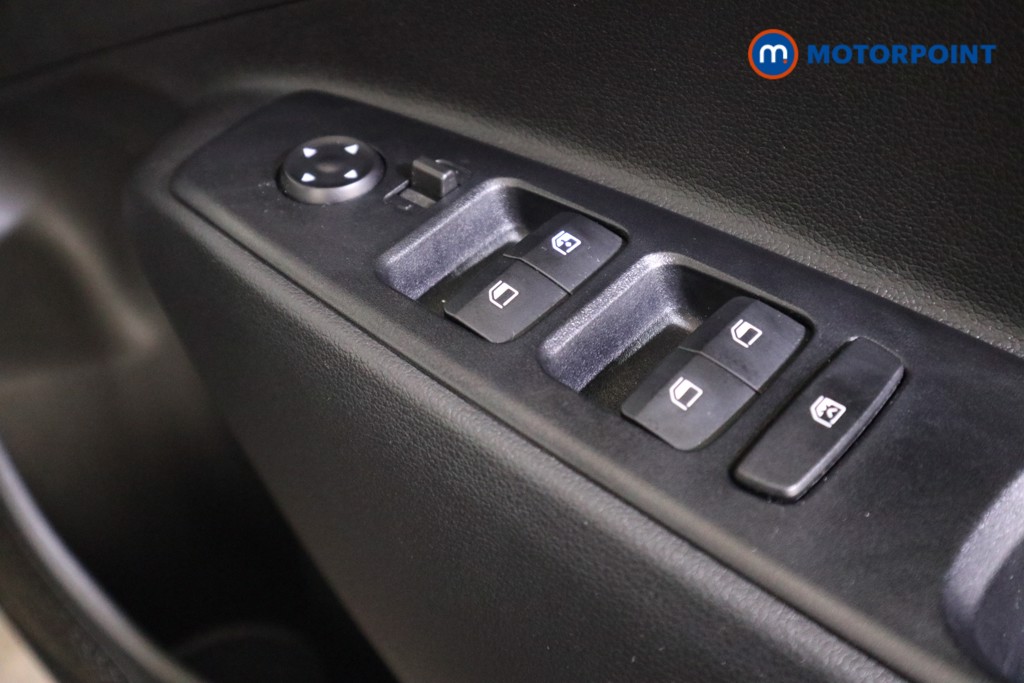 Hyundai I10 Advance Automatic Petrol Hatchback - Stock Number (1618089) - 11th supplementary image