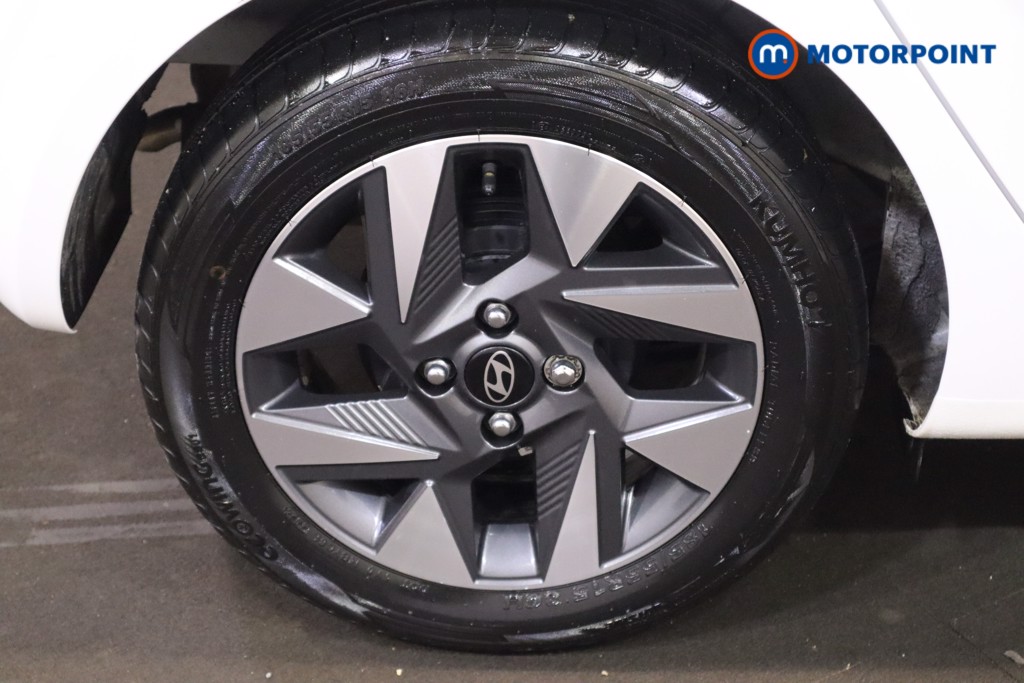 Hyundai I10 Advance Automatic Petrol Hatchback - Stock Number (1618110) - 12th supplementary image