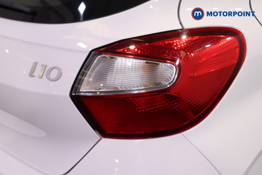 Hyundai I10 Advance Automatic Petrol Hatchback - Stock Number (1618110) - 21st supplementary image