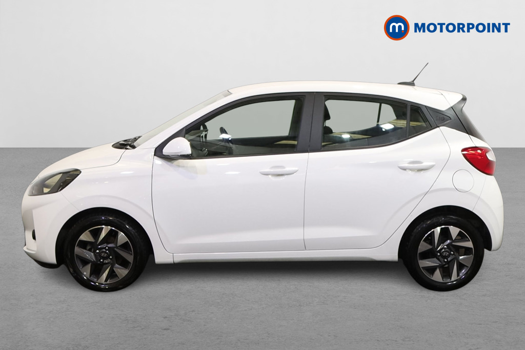 Hyundai I10 Advance Automatic Petrol Hatchback - Stock Number (1618110) - Passenger side