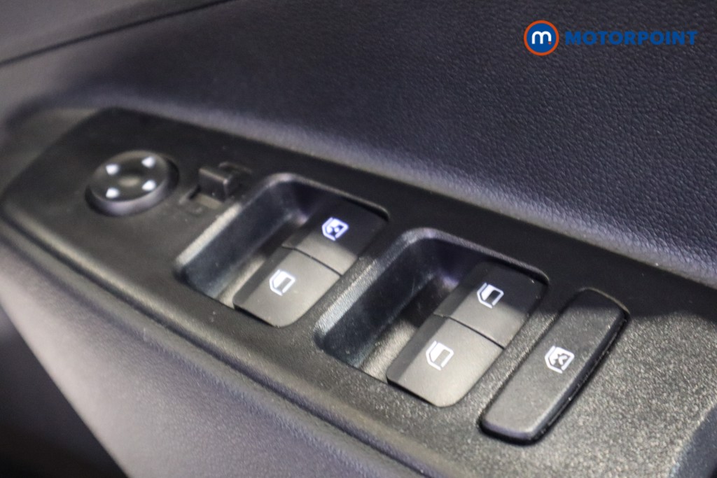 Hyundai I10 Advance Automatic Petrol Hatchback - Stock Number (1618116) - 13th supplementary image