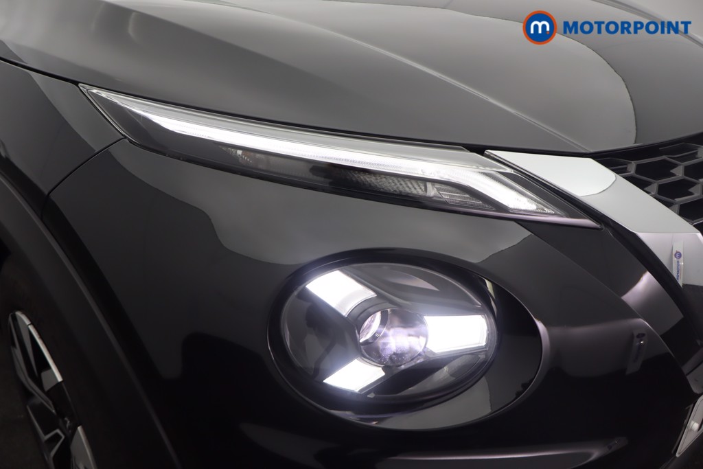 Nissan Juke Acenta Premium Manual Petrol SUV - Stock Number (1618521) - 13th supplementary image