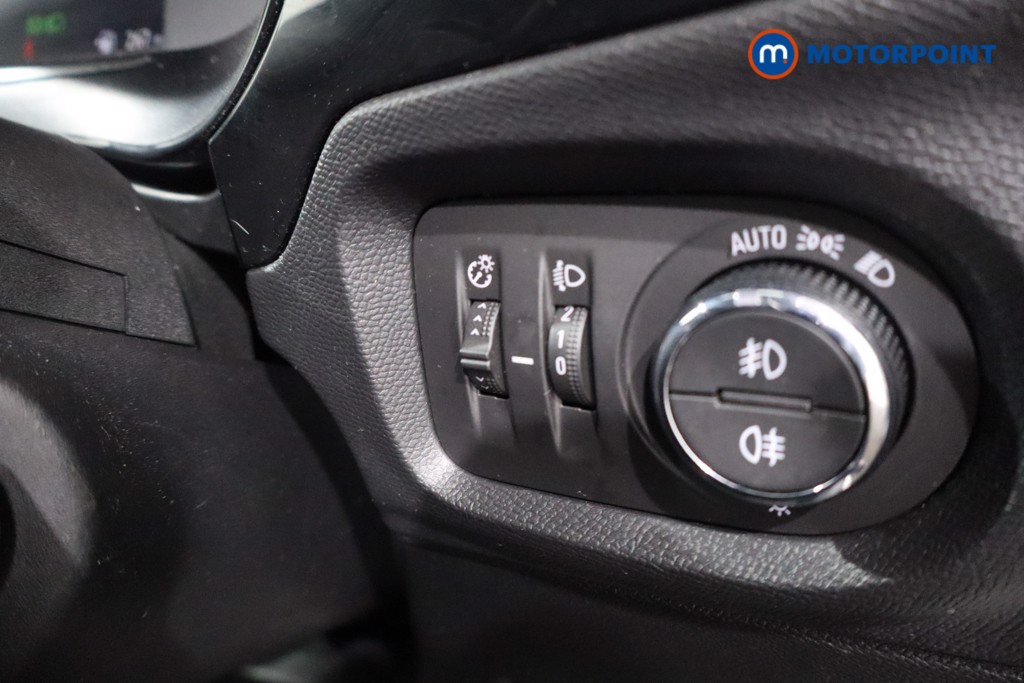 Vauxhall Corsa GS Manual Petrol Hatchback - Stock Number (1618557) - 17th supplementary image