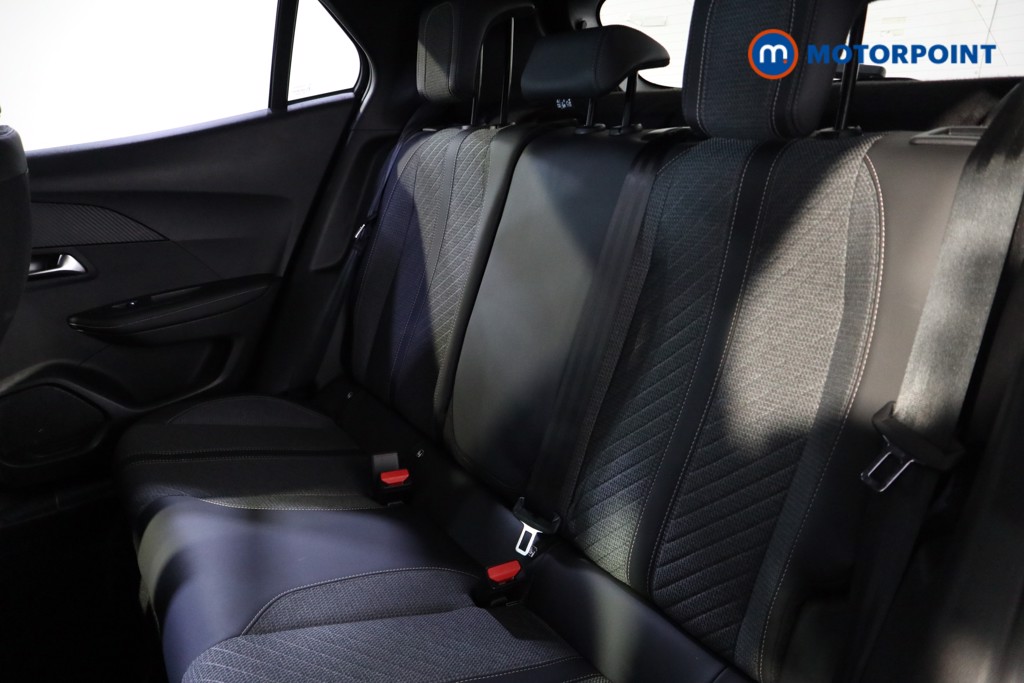 Peugeot 2008 Allure Manual Petrol SUV - Stock Number (1618974) - 19th supplementary image