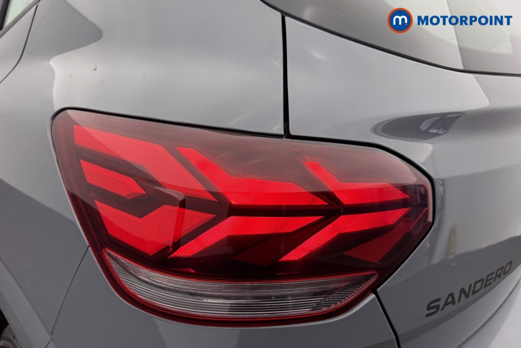 Dacia Sandero Expression Manual Petrol Hatchback - Stock Number (1619029) - 14th supplementary image