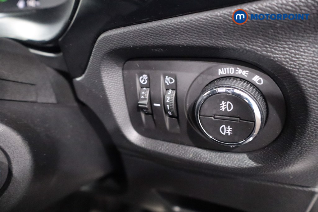 Vauxhall Corsa GS Manual Petrol Hatchback - Stock Number (1619053) - 17th supplementary image