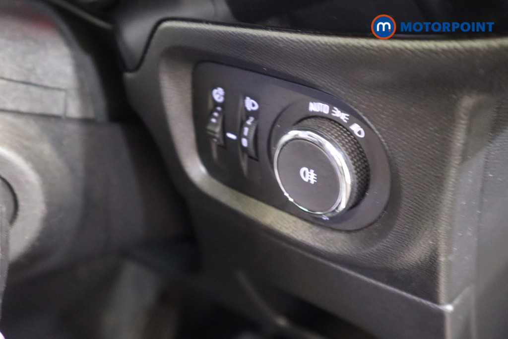 Vauxhall Corsa SE Manual Petrol Hatchback - Stock Number (1619134) - 14th supplementary image