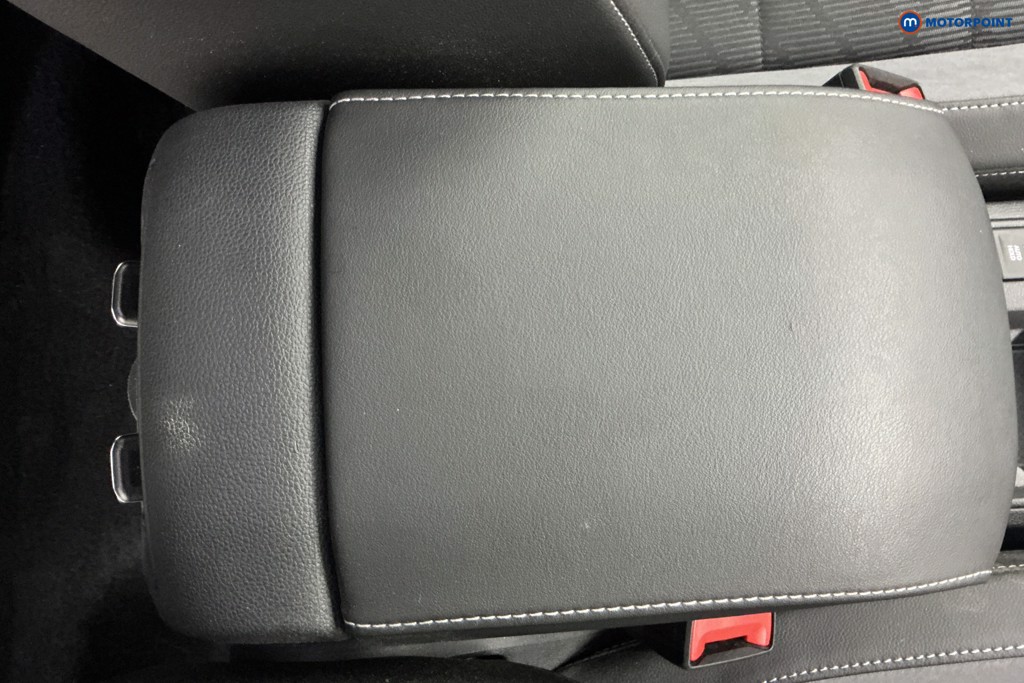 Volkswagen T-Roc R-Line Automatic Petrol SUV - Stock Number (1619297) - 17th supplementary image