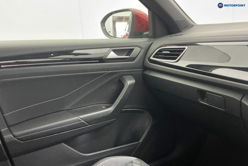 Volkswagen T-Roc R-Line Automatic Petrol SUV - Stock Number (1619297) - 21st supplementary image