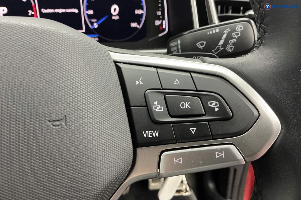 Volkswagen T-Roc R-Line Automatic Petrol SUV - Stock Number (1619297) - 23rd supplementary image