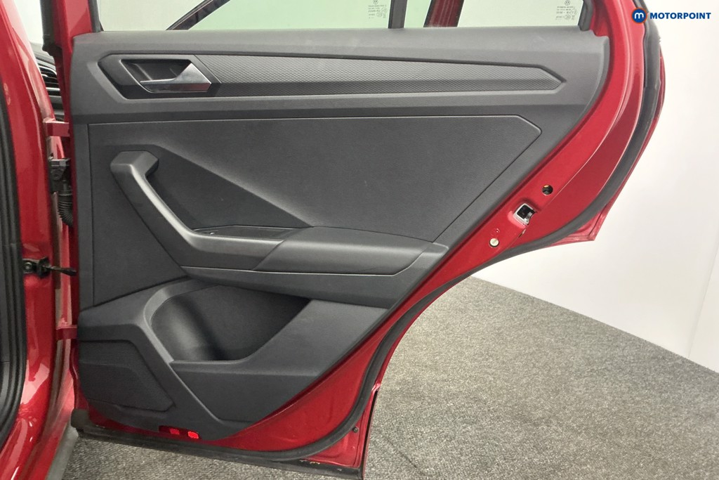 Volkswagen T-Roc R-Line Automatic Petrol SUV - Stock Number (1619297) - 28th supplementary image