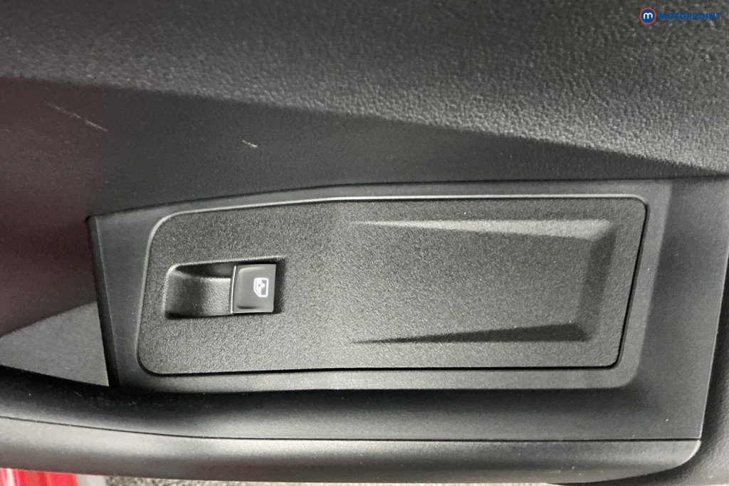 Volkswagen T-Roc R-Line Automatic Petrol SUV - Stock Number (1619297) - 29th supplementary image