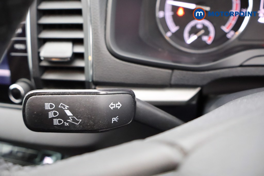 Skoda Karoq Se Technology Manual Petrol SUV - Stock Number (1619371) - 5th supplementary image