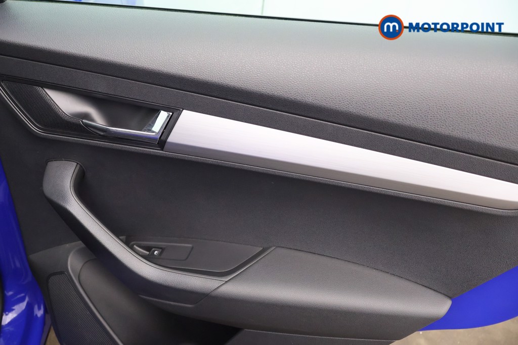 Skoda Karoq Se Technology Manual Petrol SUV - Stock Number (1619371) - 17th supplementary image