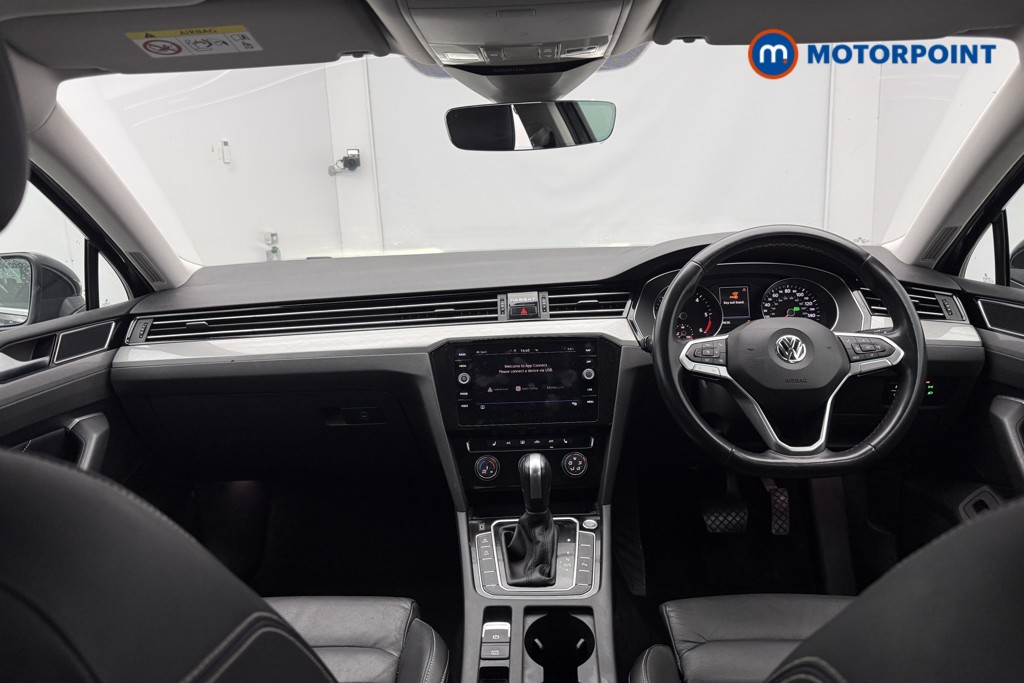Volkswagen Passat SEL Automatic Diesel Saloon - Stock Number (1620168) - 1st supplementary image