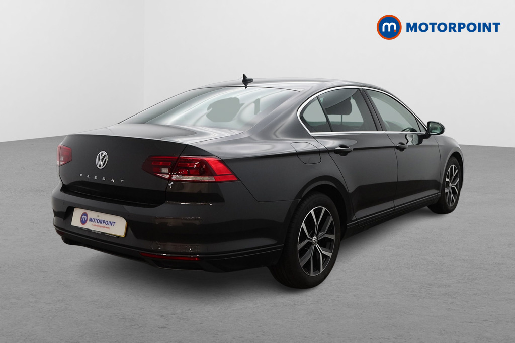 Volkswagen Passat SEL Automatic Diesel Saloon - Stock Number (1620168) - Drivers side rear corner