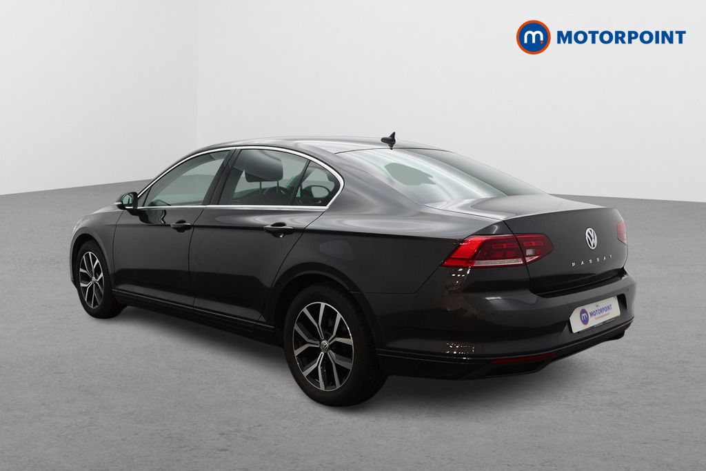 Volkswagen Passat SEL Automatic Diesel Saloon - Stock Number (1620168) - Passenger side rear corner