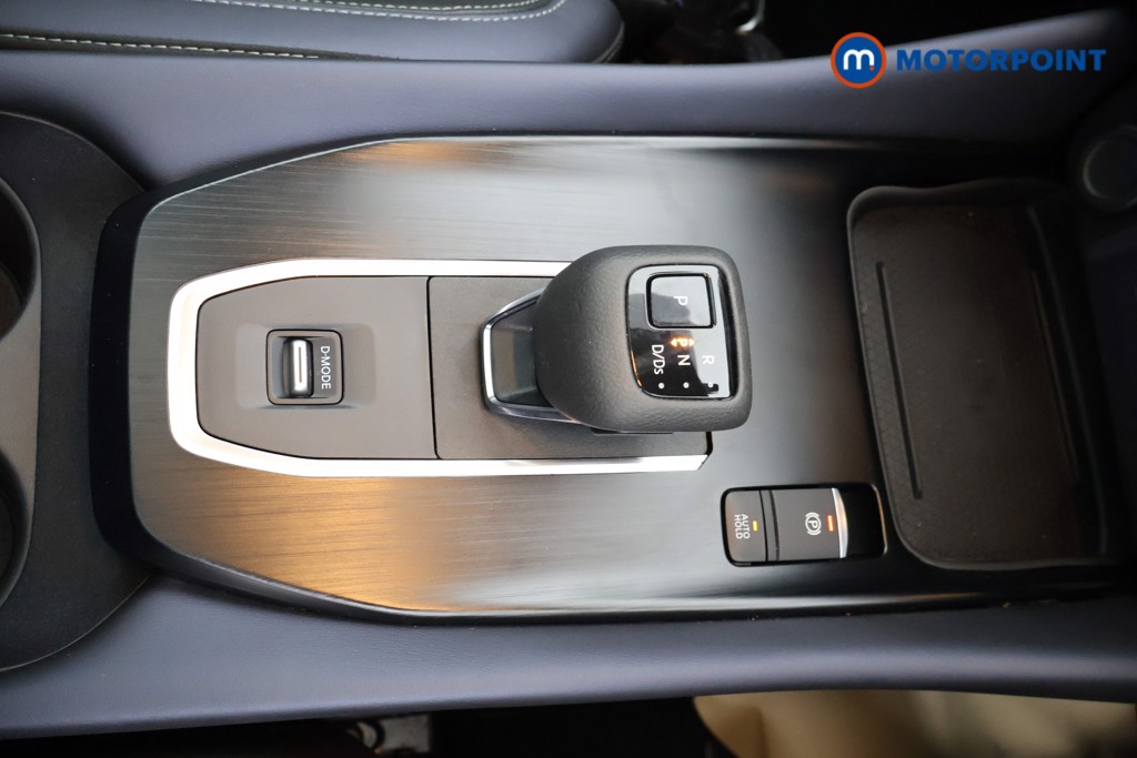 Nissan Qashqai Tekna Automatic Petrol SUV - Stock Number (1620224) - 9th supplementary image