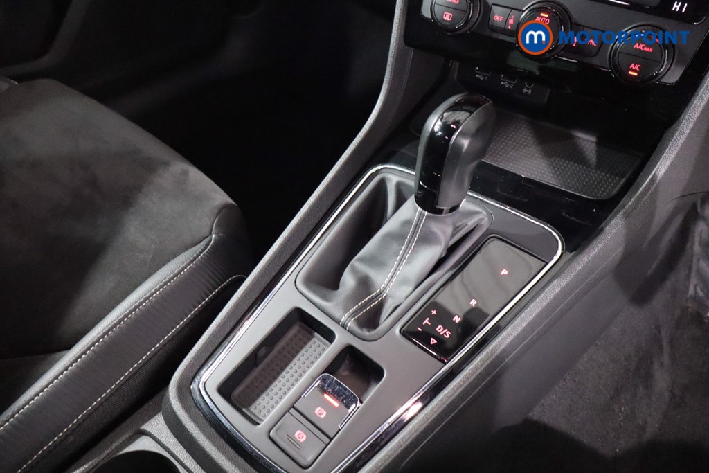 Seat Leon Cupra Automatic Petrol Hatchback - Stock Number (1621125) - 18th supplementary image