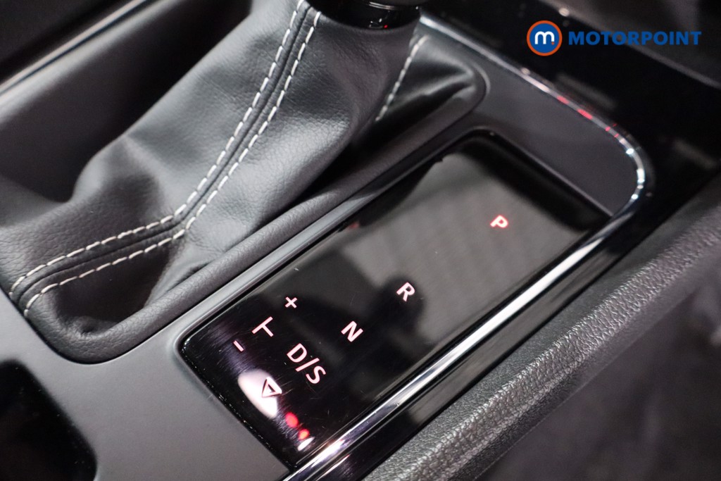 Seat Leon Cupra Automatic Petrol Hatchback - Stock Number (1621125) - 19th supplementary image