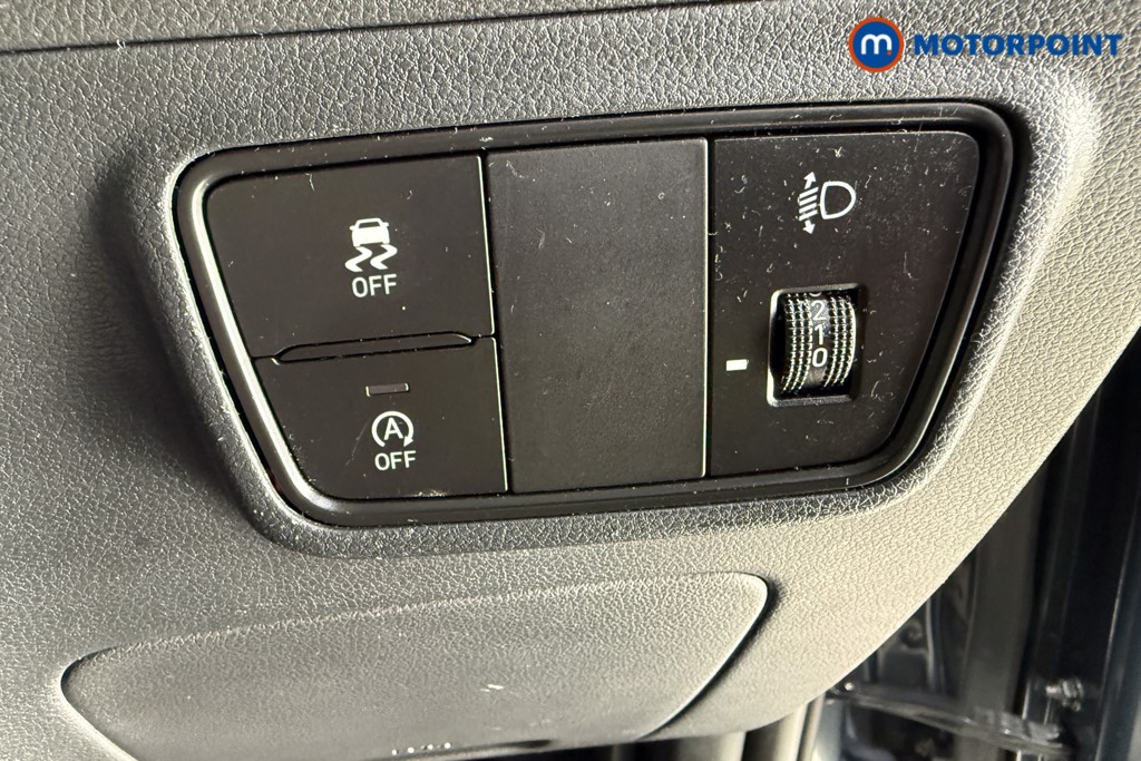 Hyundai Tucson Se Connect Manual Petrol SUV - Stock Number (1621341) - 16th supplementary image
