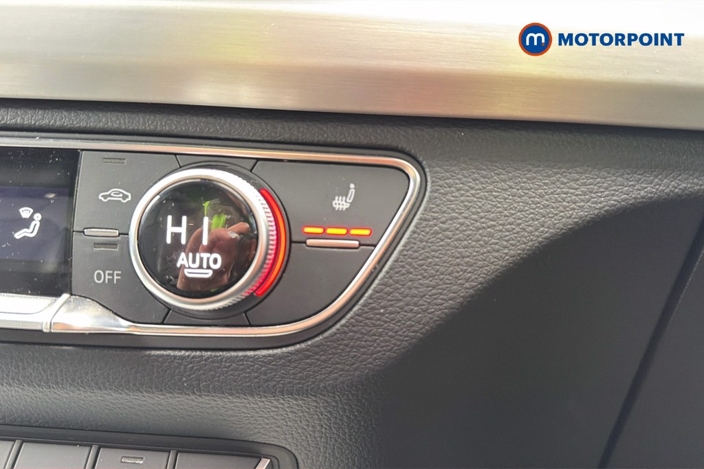Audi Q5 S Line Automatic Petrol SUV - Stock Number (1621582) - 14th supplementary image