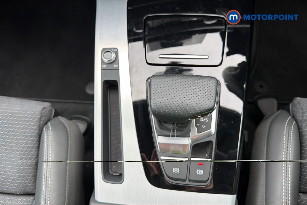 Audi Q5 S Line Automatic Petrol SUV - Stock Number (1621582) - 15th supplementary image