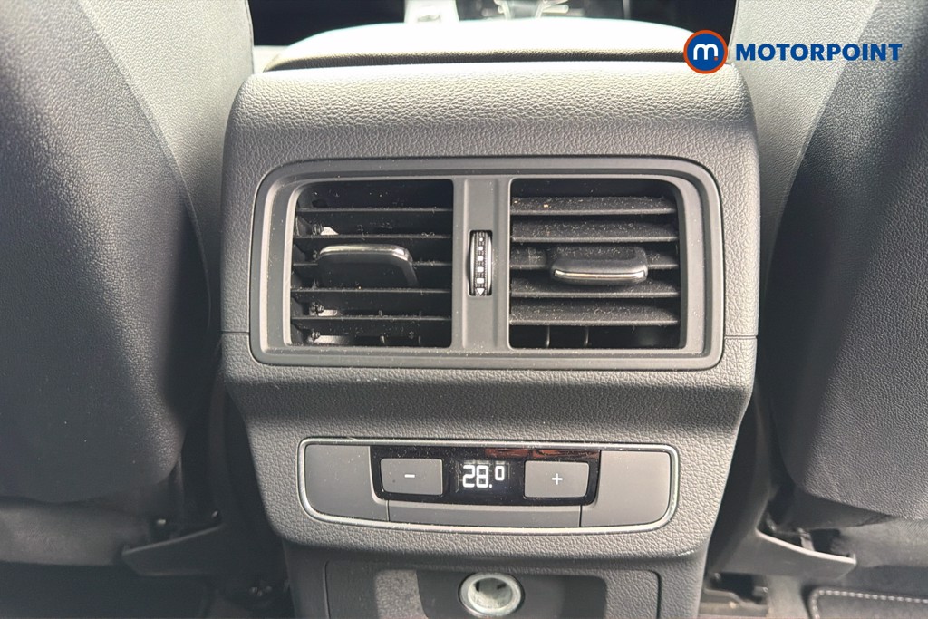Audi Q5 S Line Automatic Petrol SUV - Stock Number (1621582) - 30th supplementary image